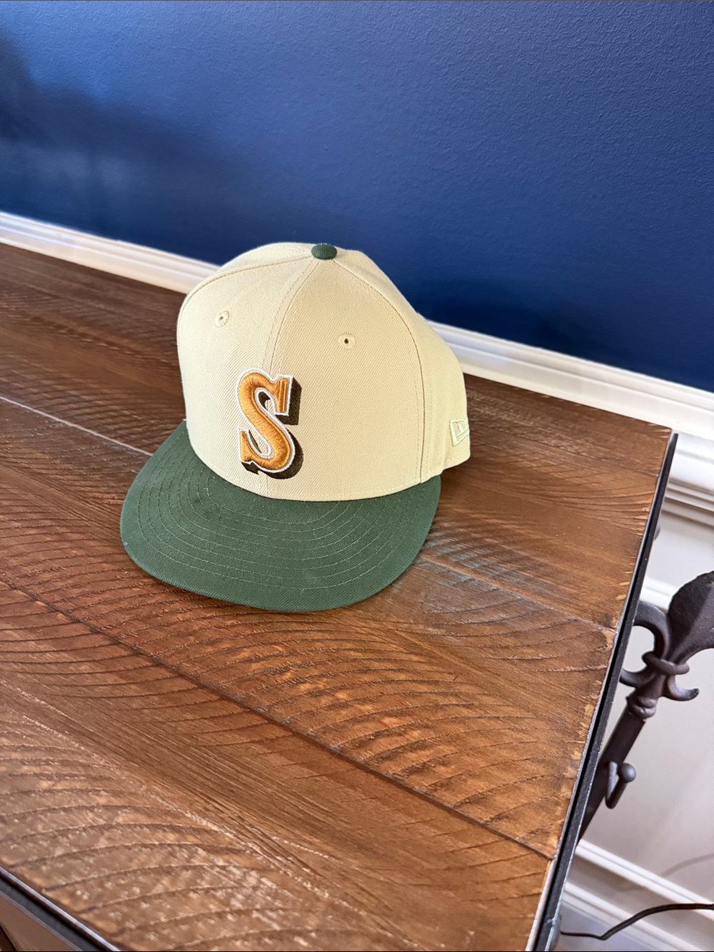 New Era Cream & Green Mariners Hat with Raised 'S' Patch
